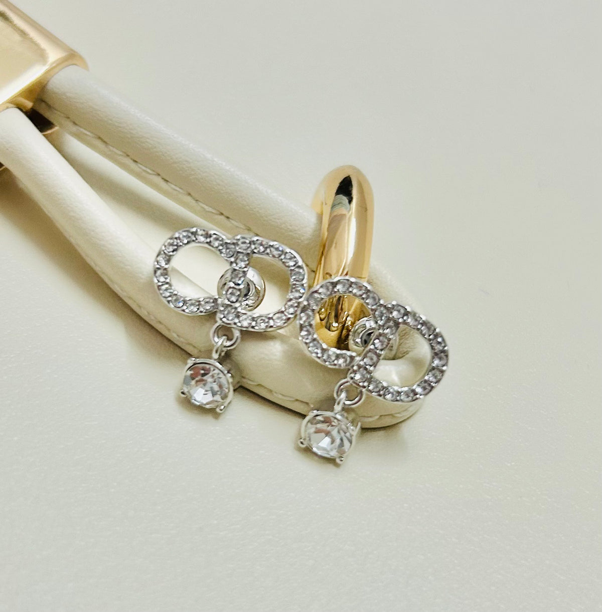 Dior Silver-Tone Floral Drop Earrings - product image 8