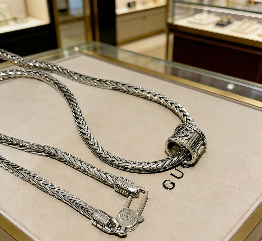 Gucci Anger Forest Interlocking G Antiqued Chain Necklace - album image 9