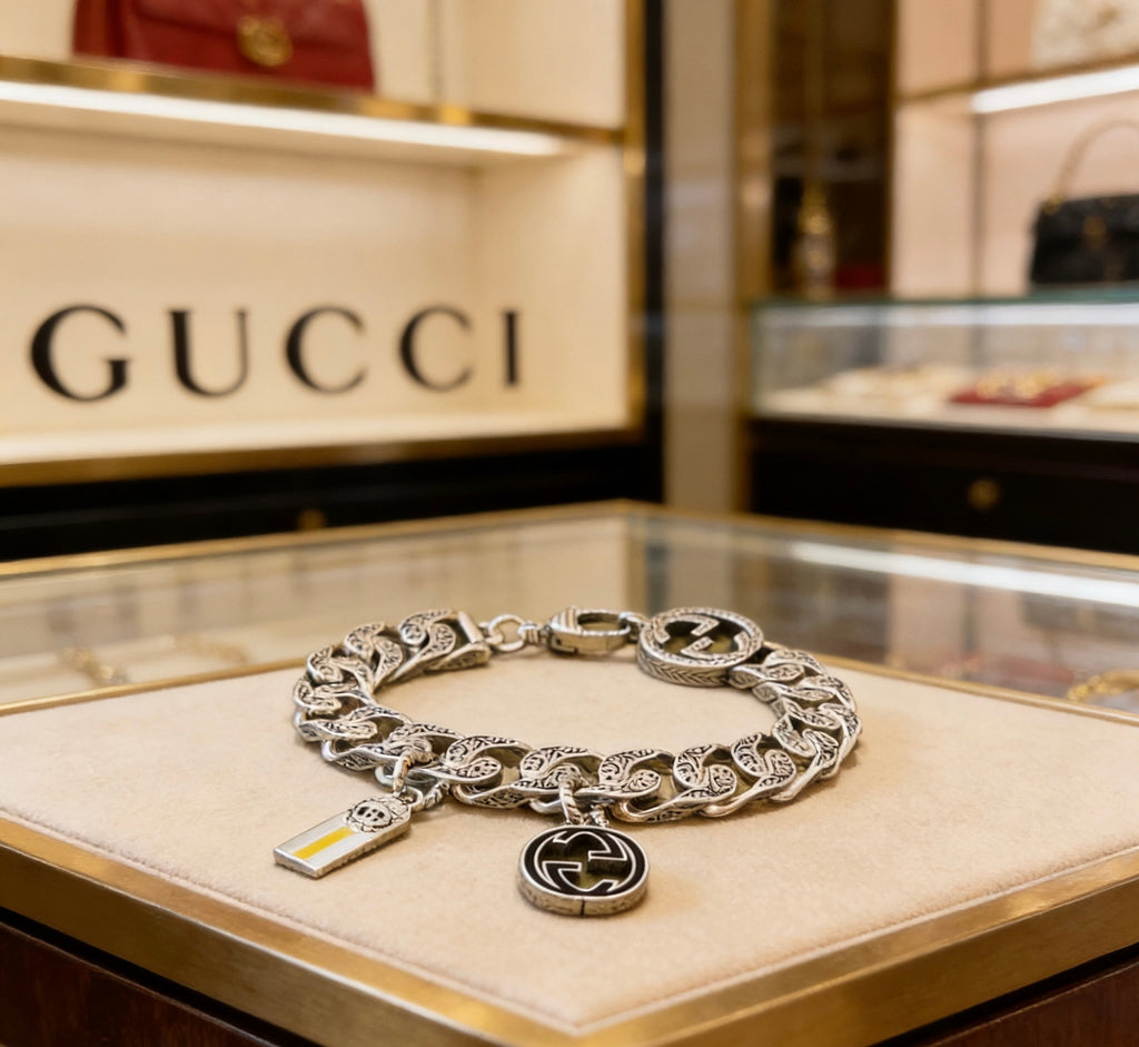Gucci Silver-Tone Chunky Link Bracelet with G Charm - album image 1