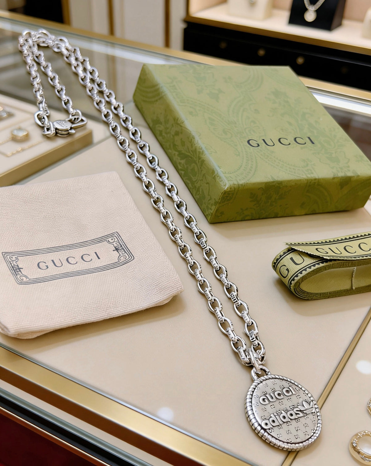 Gucci Anger Forest Interlocking G Antiqued Chain Necklace - album image 9