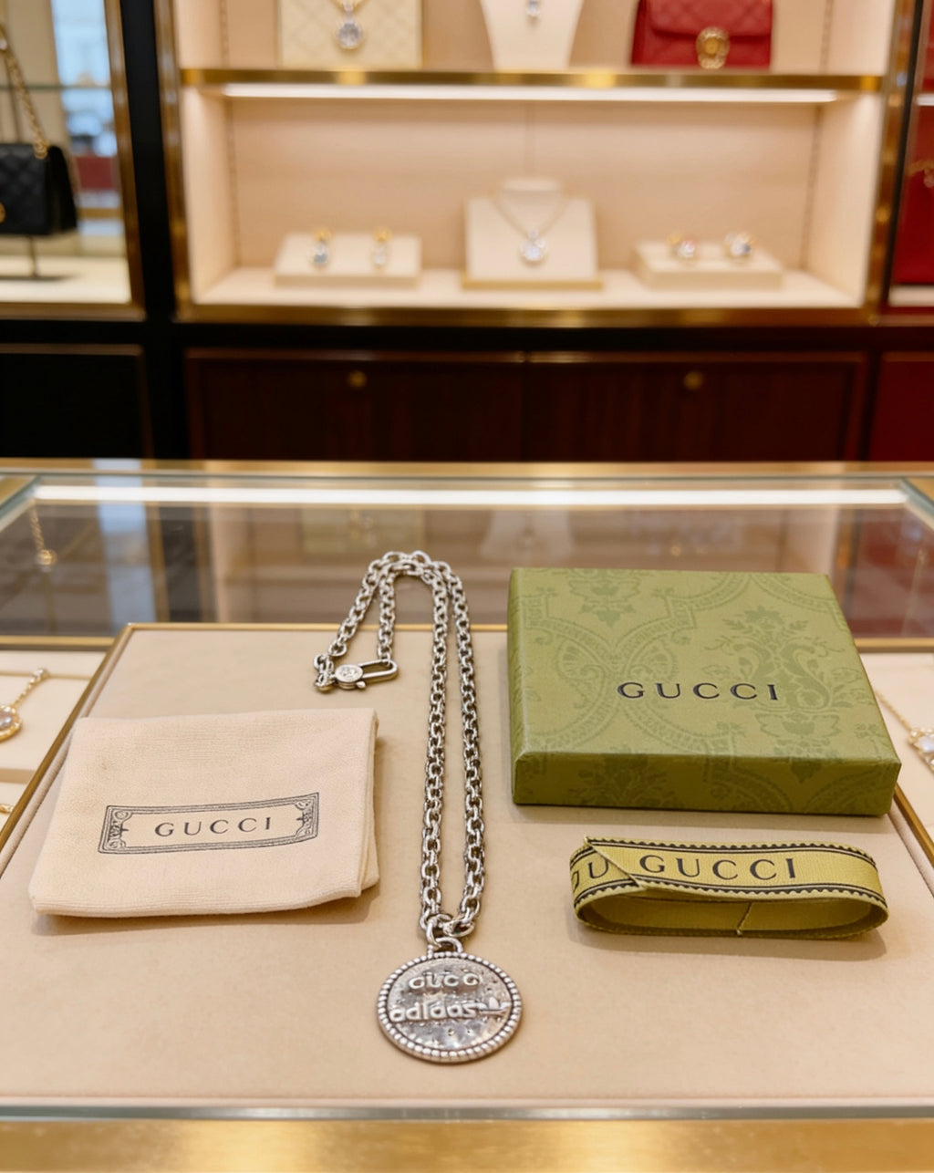 Gucci Anger Forest Interlocking G Antiqued Chain Necklace - album image 6
