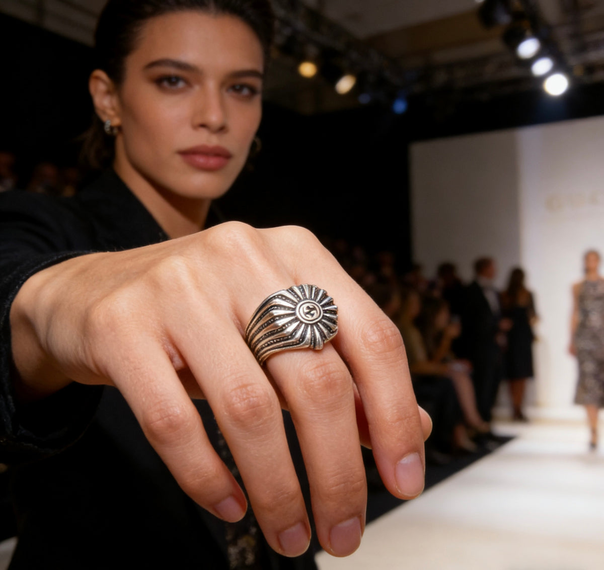 Gucci Anger Forest Interlocking G Ring - album image 9