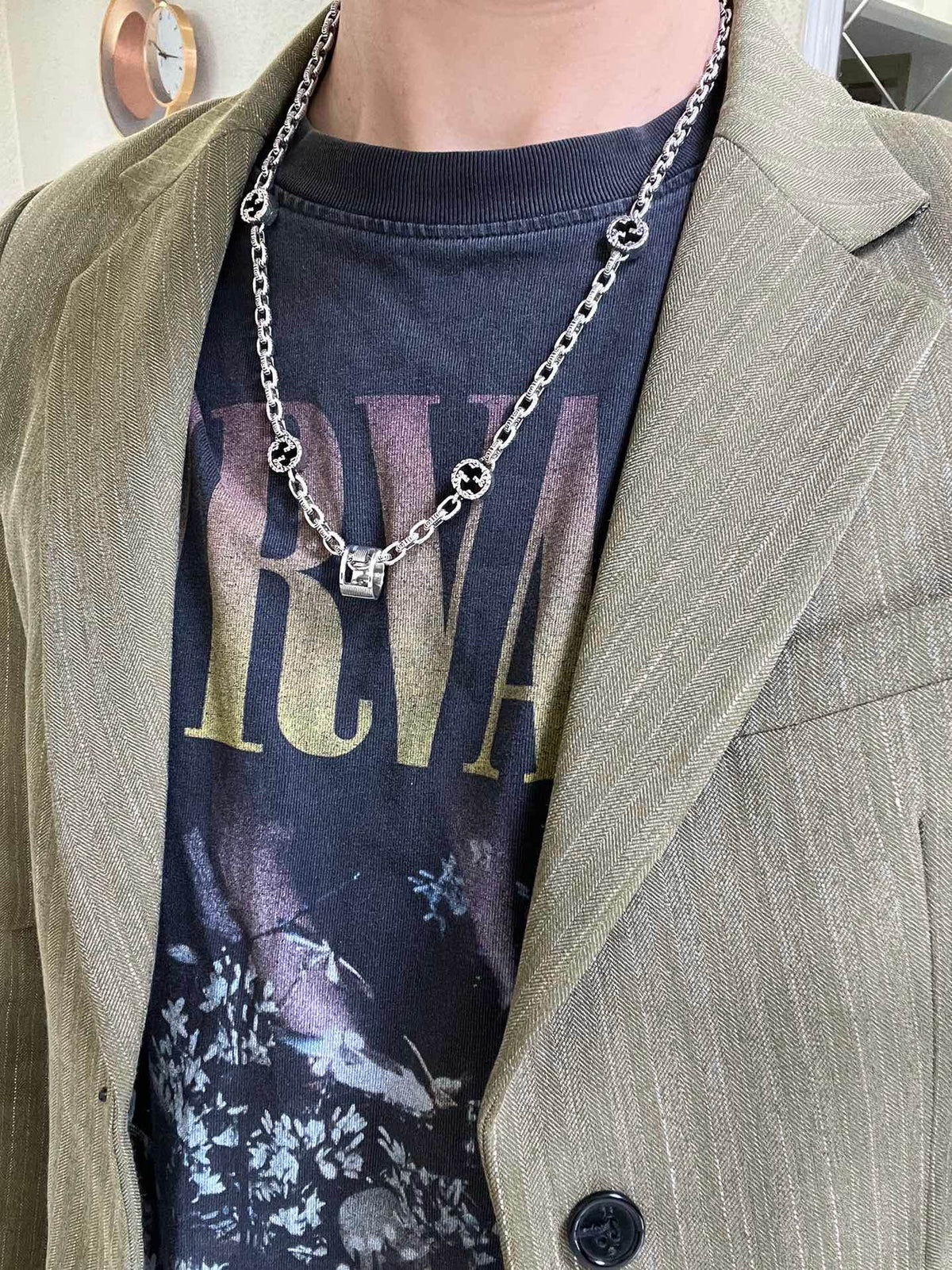 Gucci Anger Forest Interlocking G Antiqued Chain Necklace - album image 6