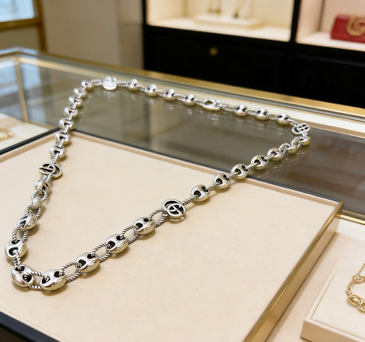 Gucci Anger Forest Interlocking G Chain Necklace - album image 4