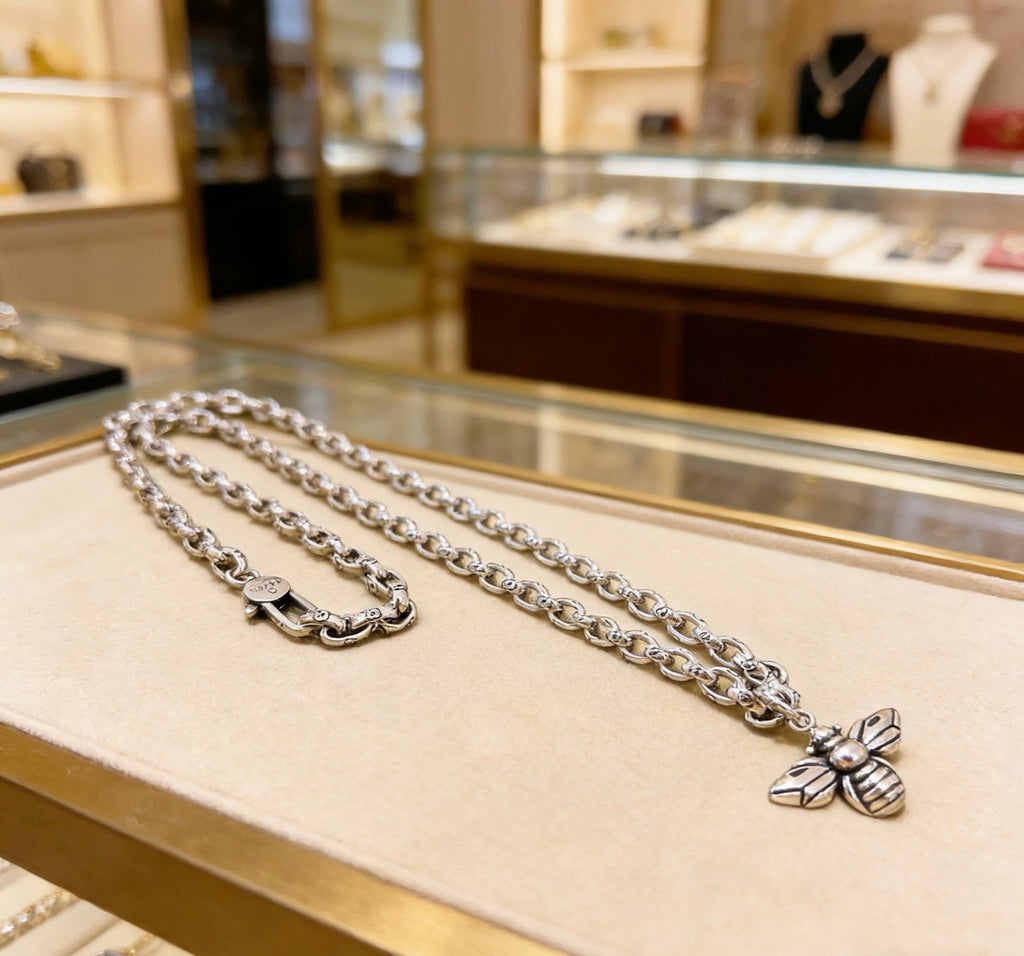 Gucci Anger Forest Interlocking G Antique Silver-Tone Bee Silver-Tone Antiqued Necklace - album image 2