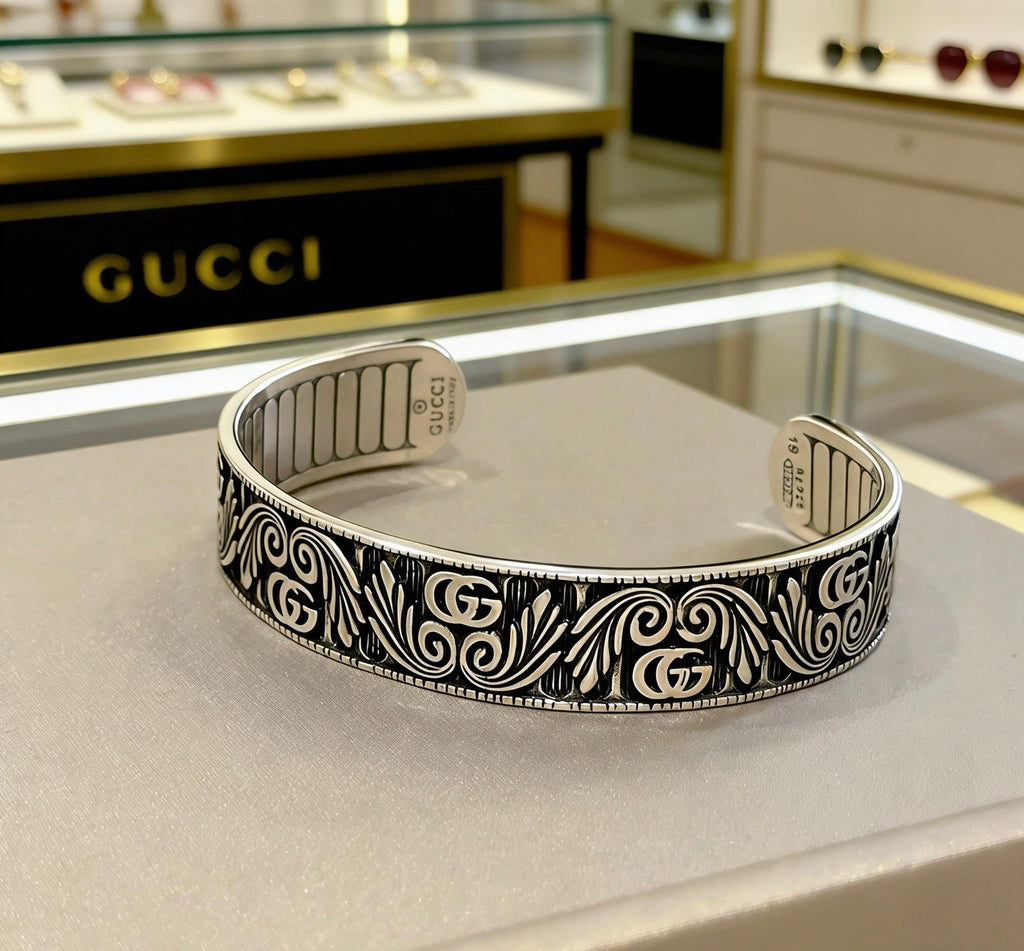 Gucci Anger Forest Interlocking G Antiqued Bangle - album image 5