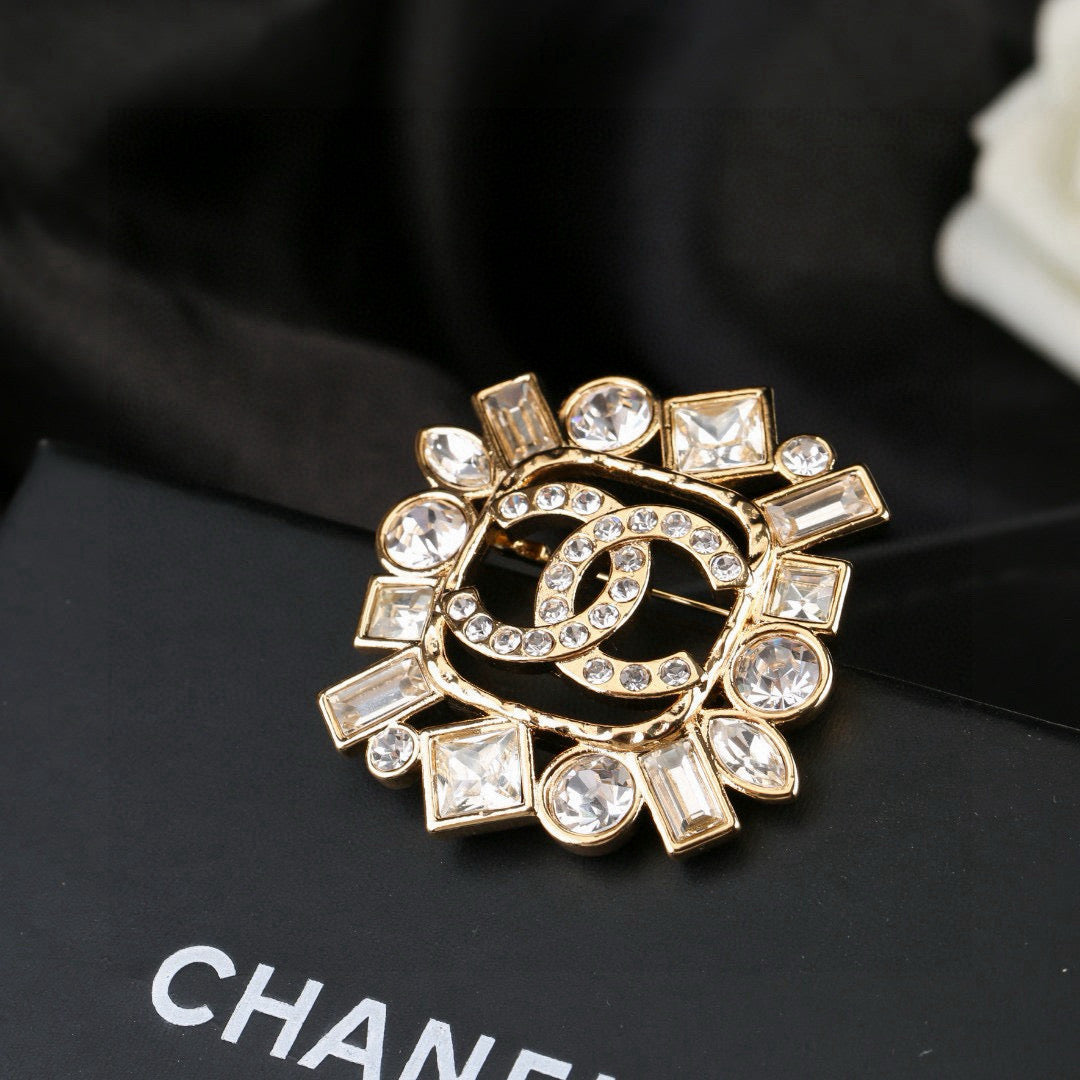 Chanel Interlocking C Crystal Accent Brooch - album image 4