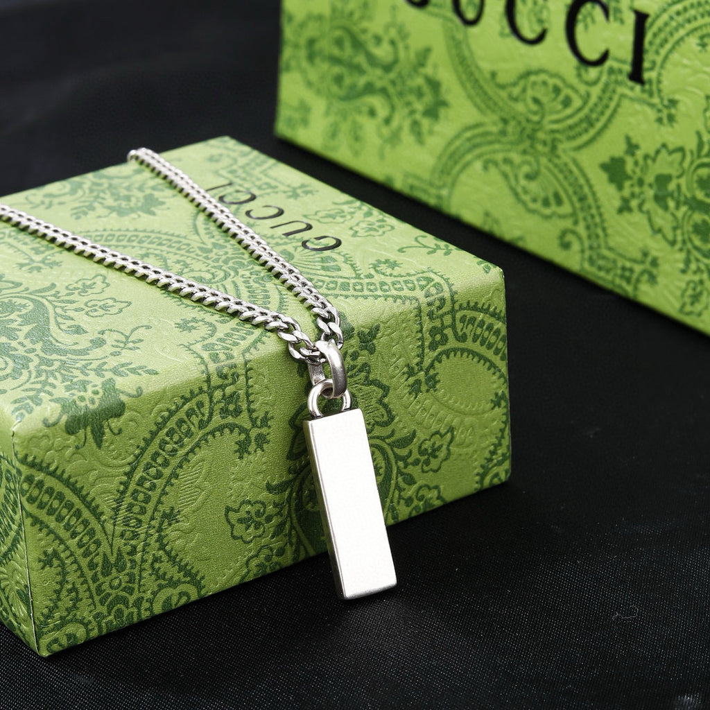 Gucci Rectangular Bar Pendant Necklace in Two Colors - album image 5