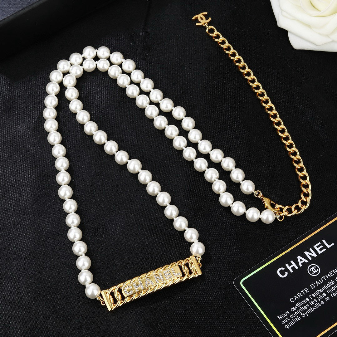 Chanel Pearl Chain Belt with Square CC Center - album image 6
