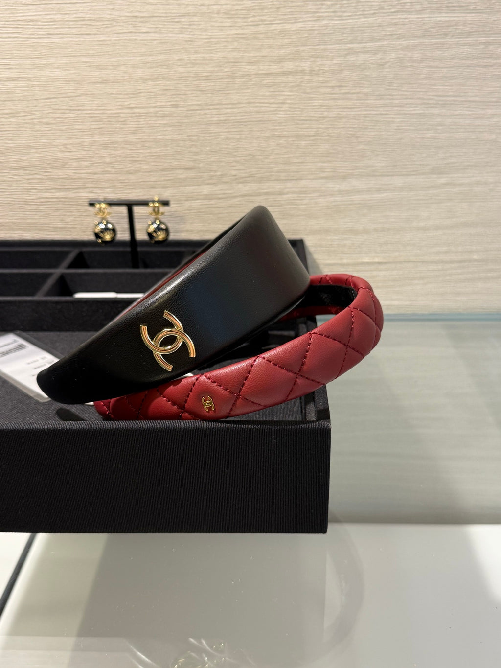 Chanel Interlocking C Gold-Tone Headband - album image 8