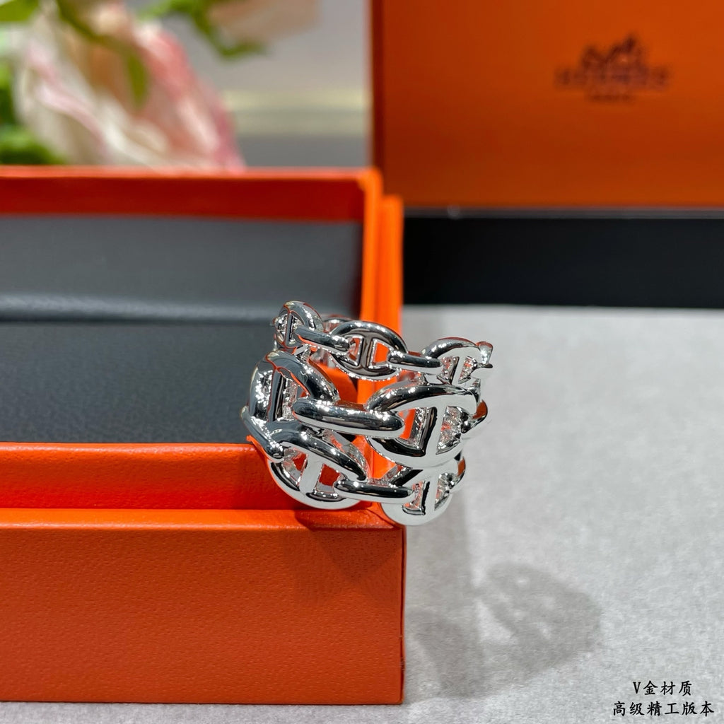 Hermès Silver-Tone Open Anchor-Link Ring - album image 3