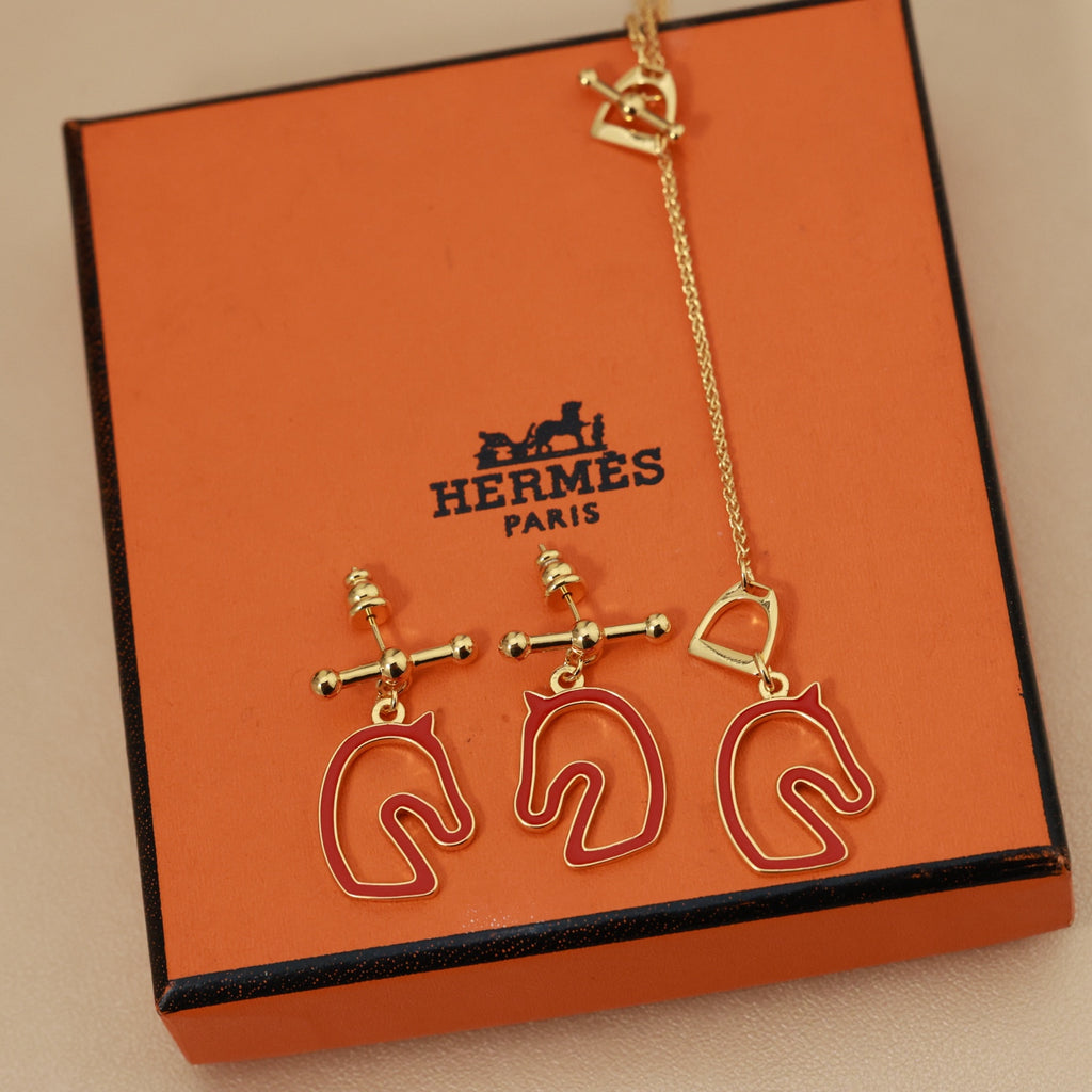 Hermès Rose Gold-Tone Horse-Outline Pendant Necklace - album image 1