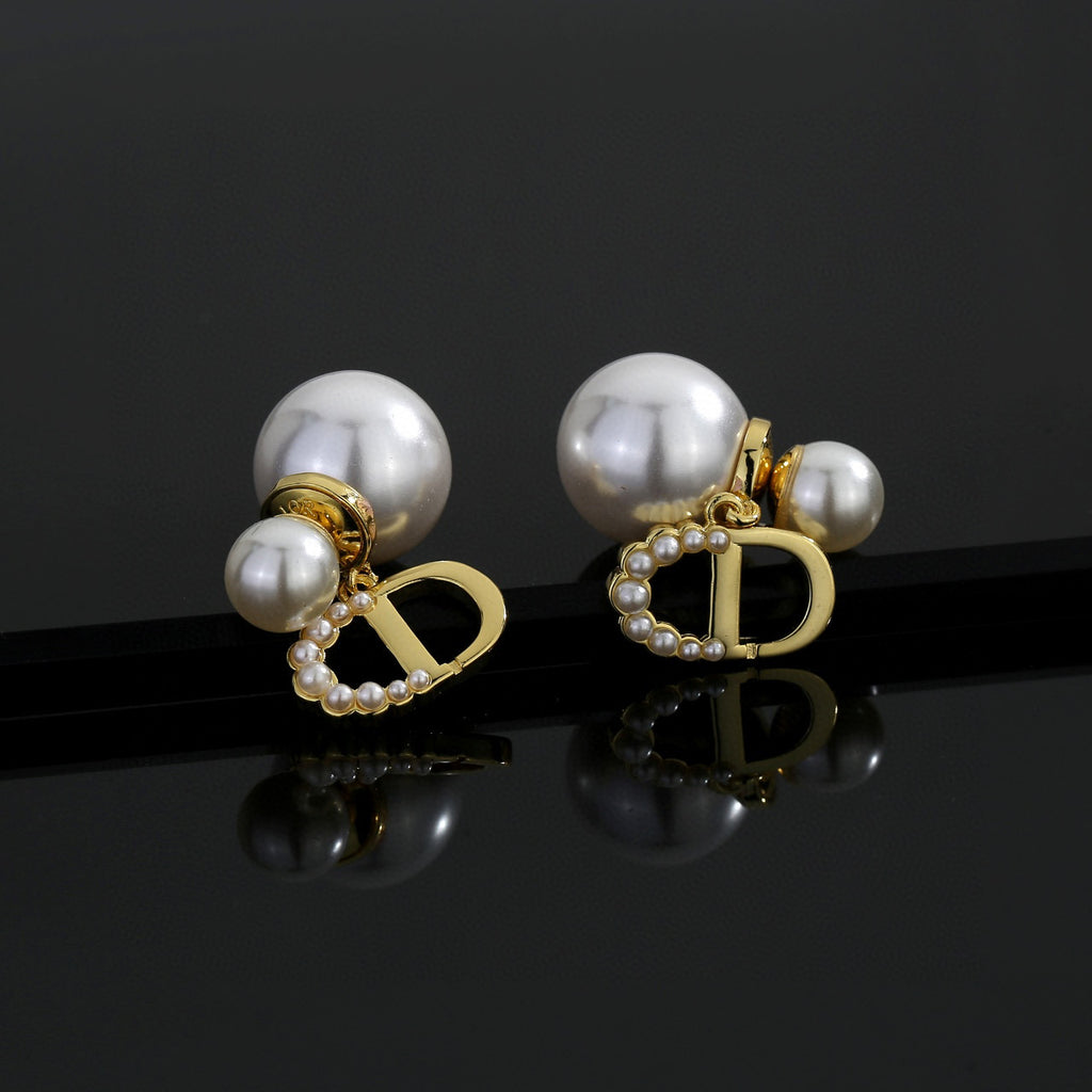 Dior CD Pearl-Look Cluster Earrings - product image 2