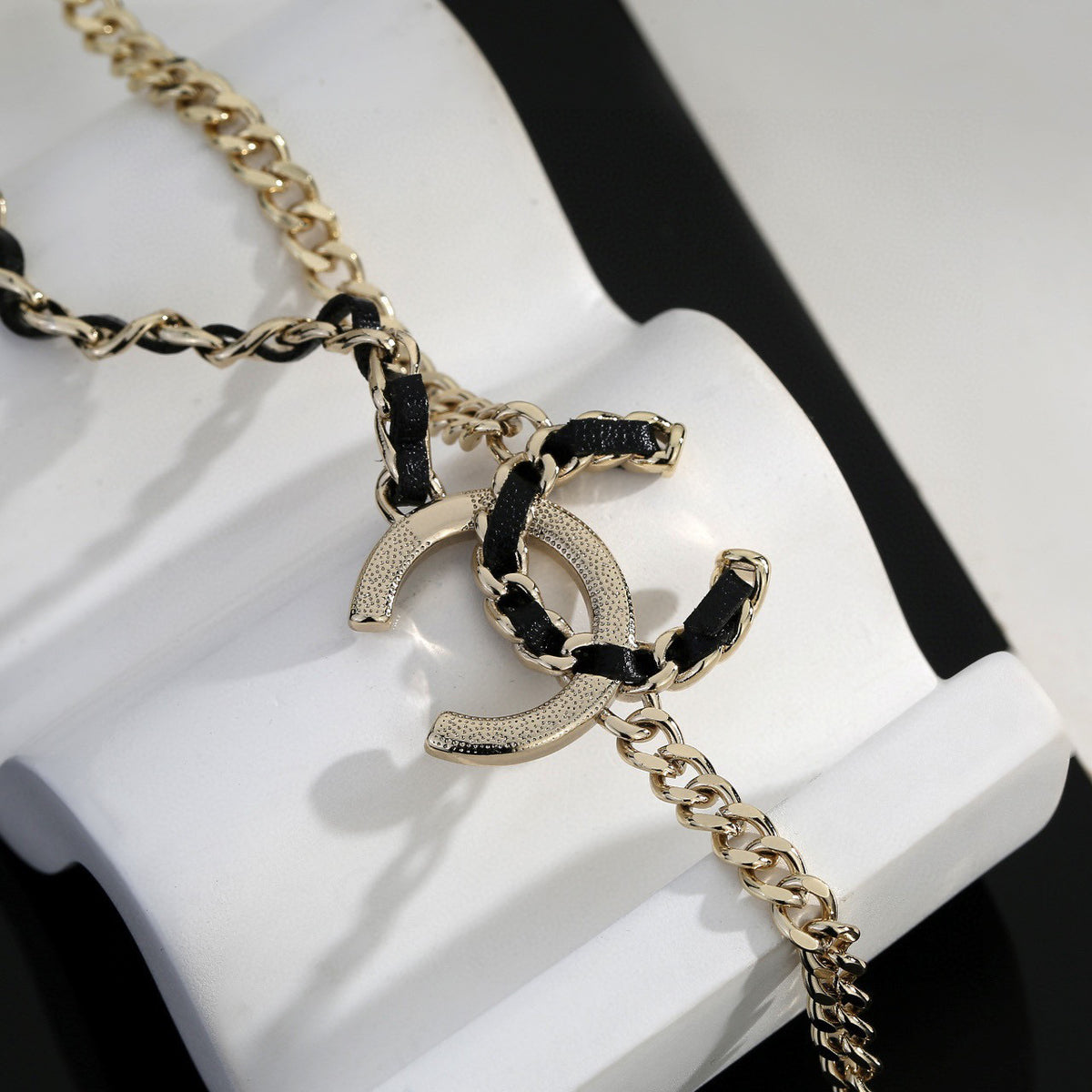 Chanel Silver-Tone CC Choker Necklace - album image 4
