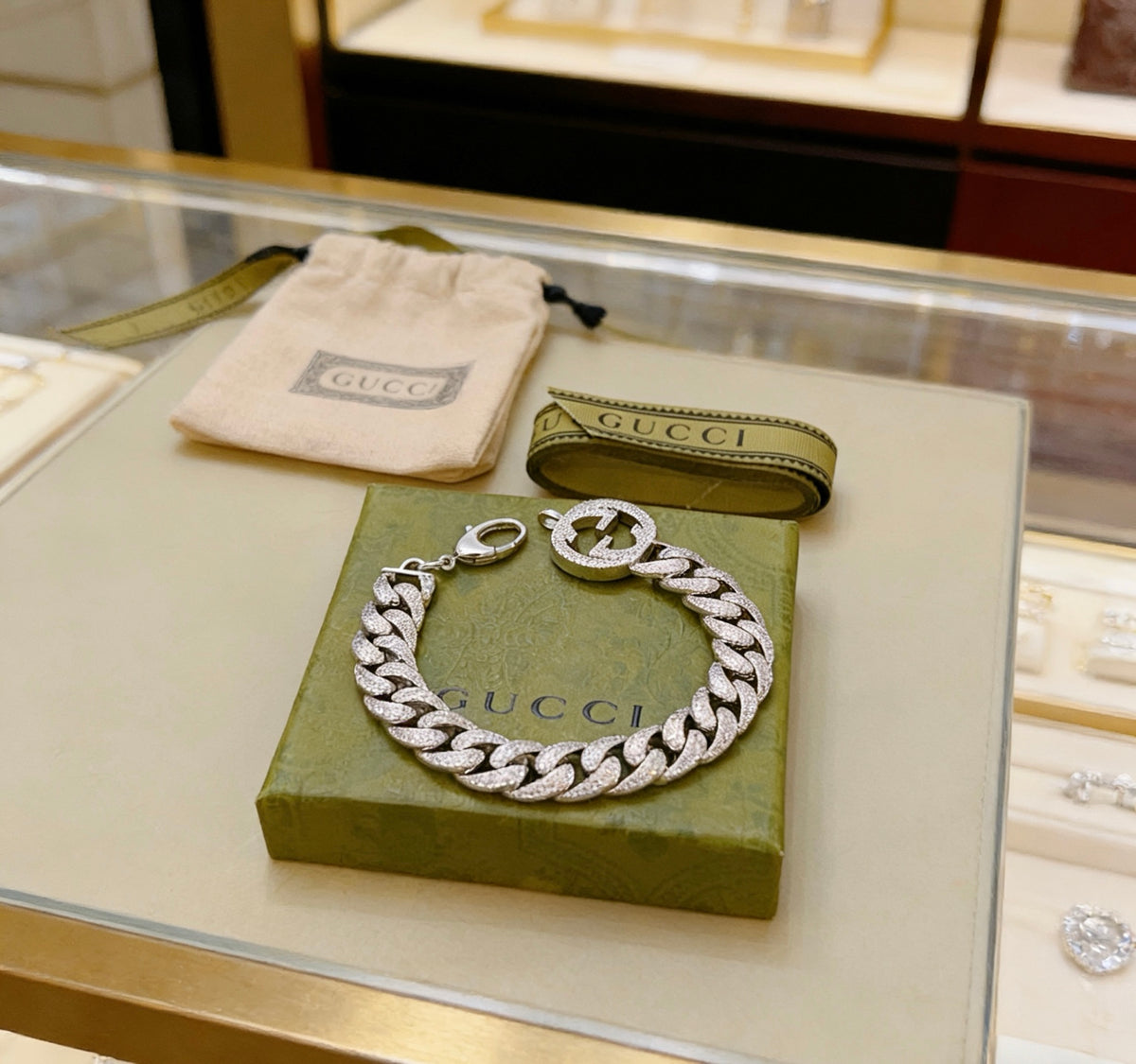 Gucci Crystal Accent Bracelet - album image 9