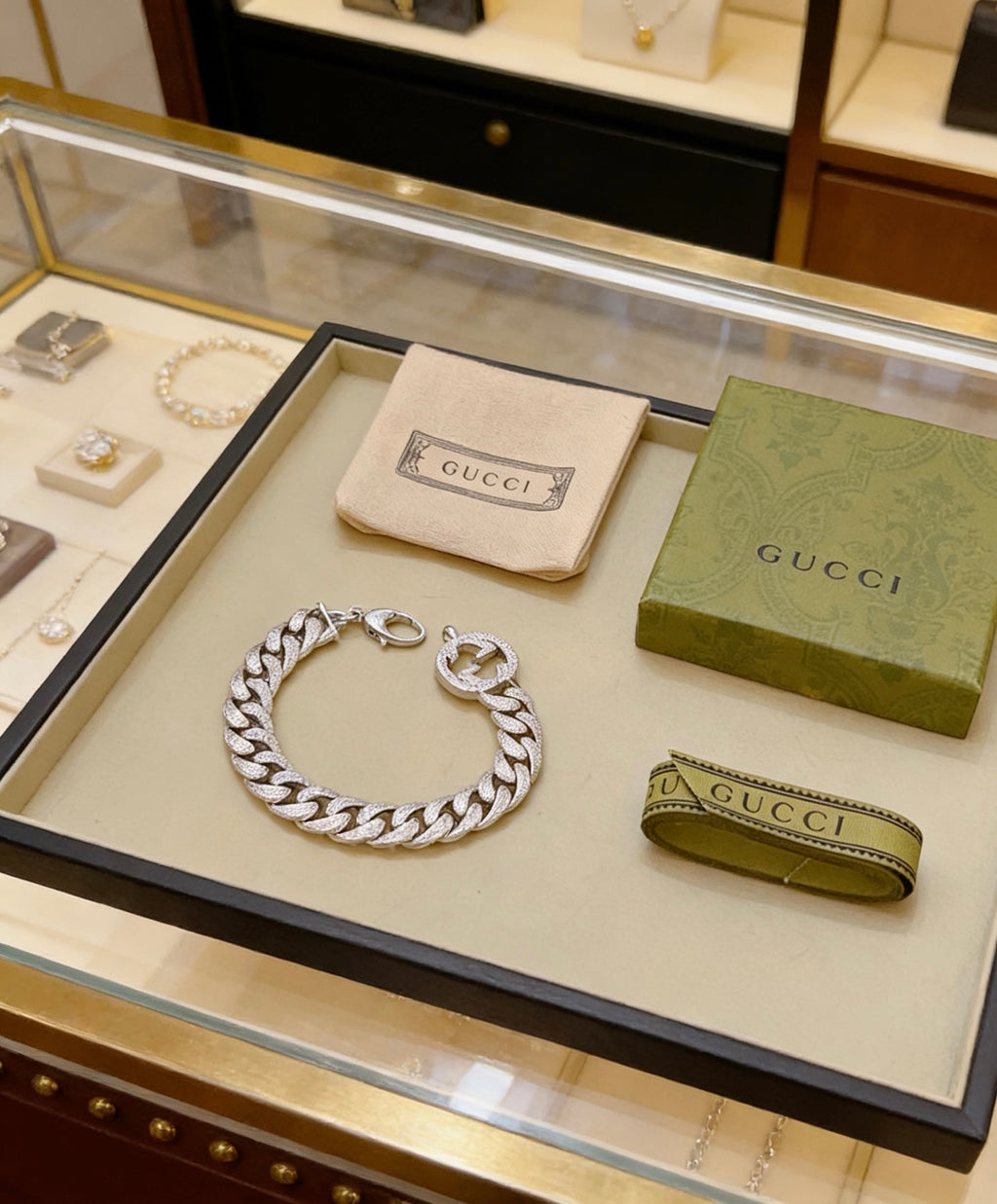 Gucci Crystal Accent Bracelet - album image 5