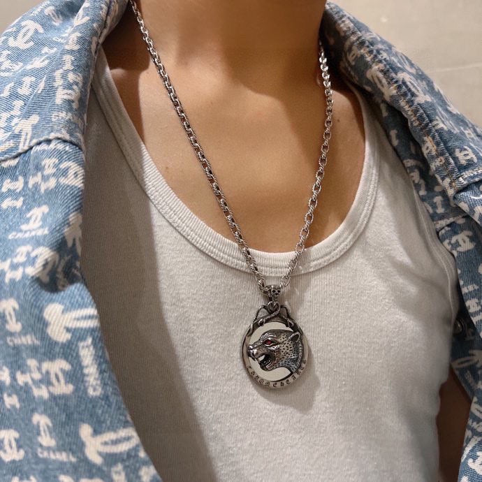 Gucci Anger Forest Interlocking G Antiqued Chain Necklace - album image 6