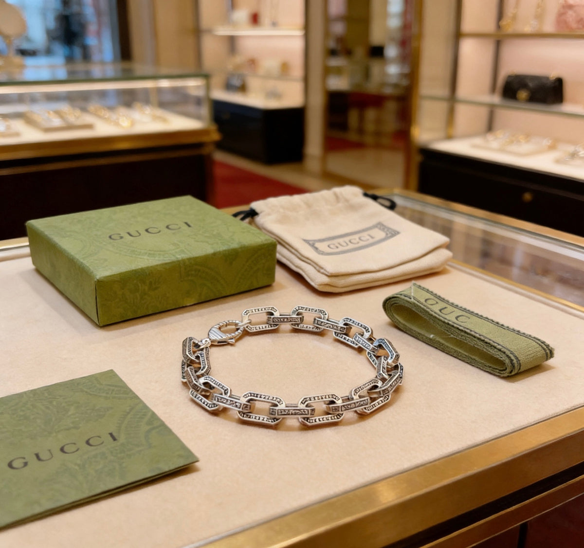 Gucci Silver-Tone Rectangular Link Bracelet - album image 7
