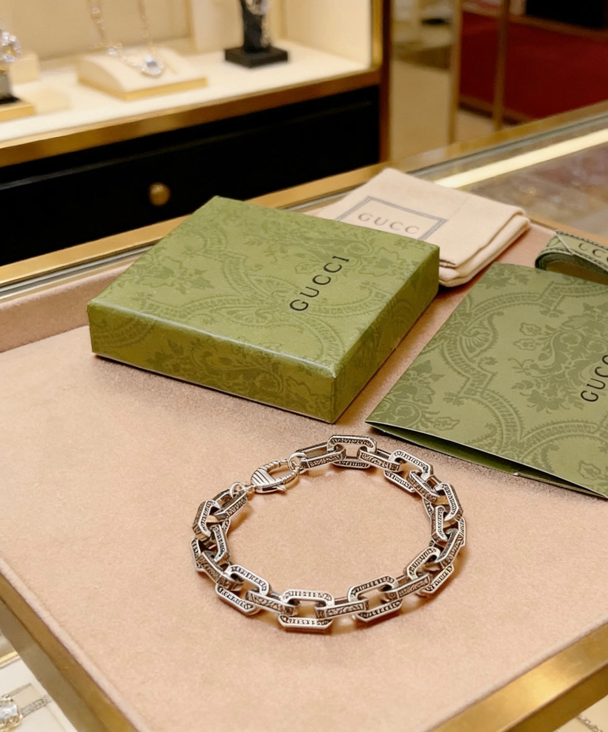 Gucci Silver-Tone Rectangular Link Bracelet - album image 2