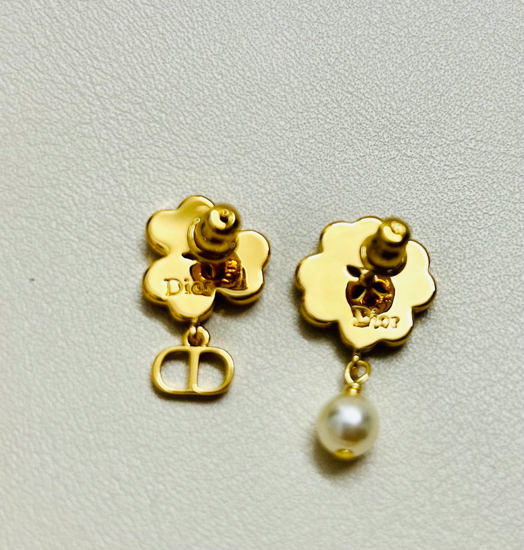 Dior Crystal Bow Pearl-Look Earrings - product image 5