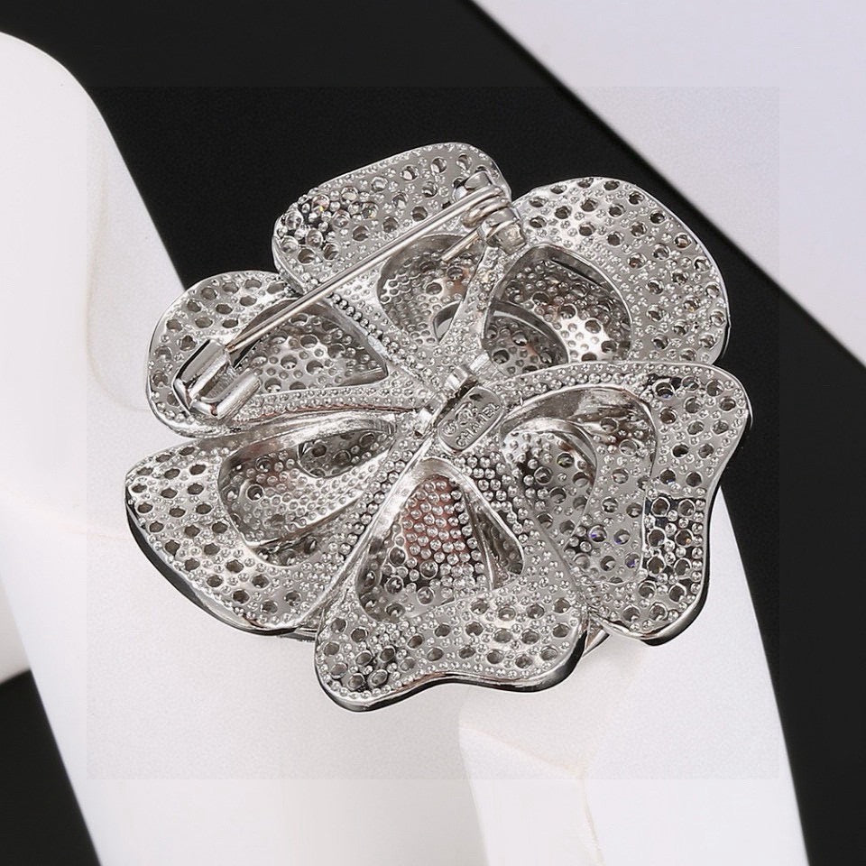 Chanel Camellia Brooch - album image 7