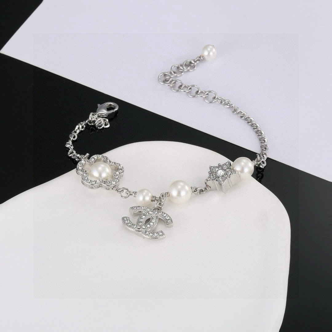 Chanel Camellia Pearl Star Bracelet - album image 4