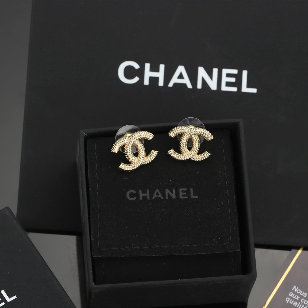 Chanel Gold-Tone Sculptural CC Stud Earrings - album image 5