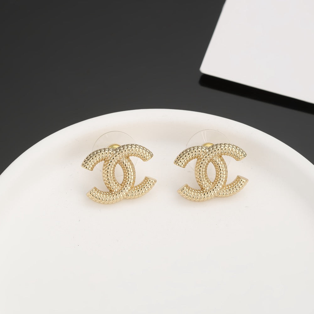 Chanel Gold-Tone Sculptural CC Stud Earrings - album image 3
