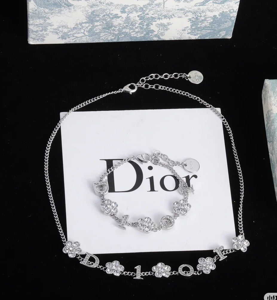 Dior Silver-Tone Crystal Flower Bracelet - product image 2
