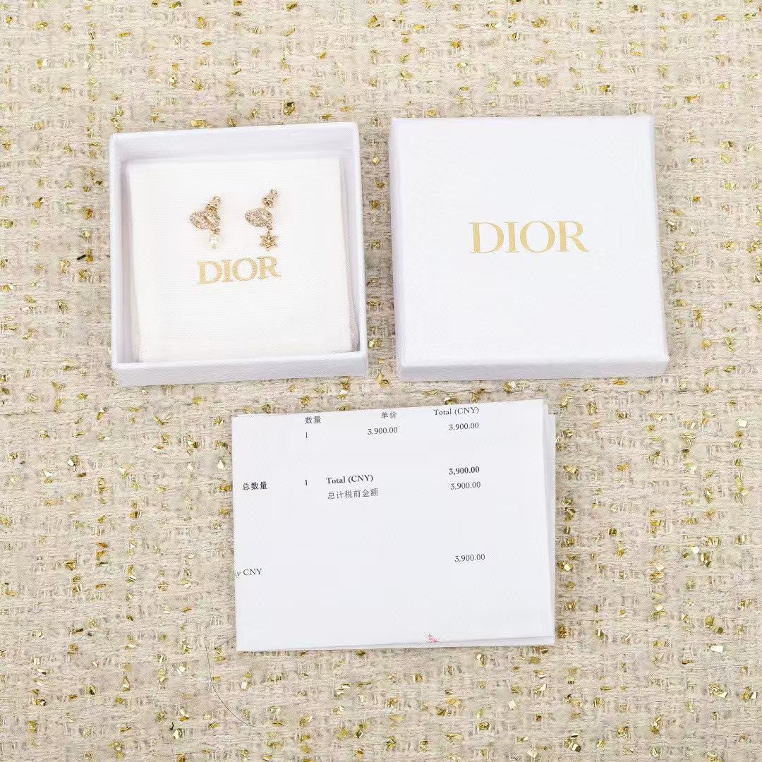 Dior Crystal Heart Drop Earrings - product image 2