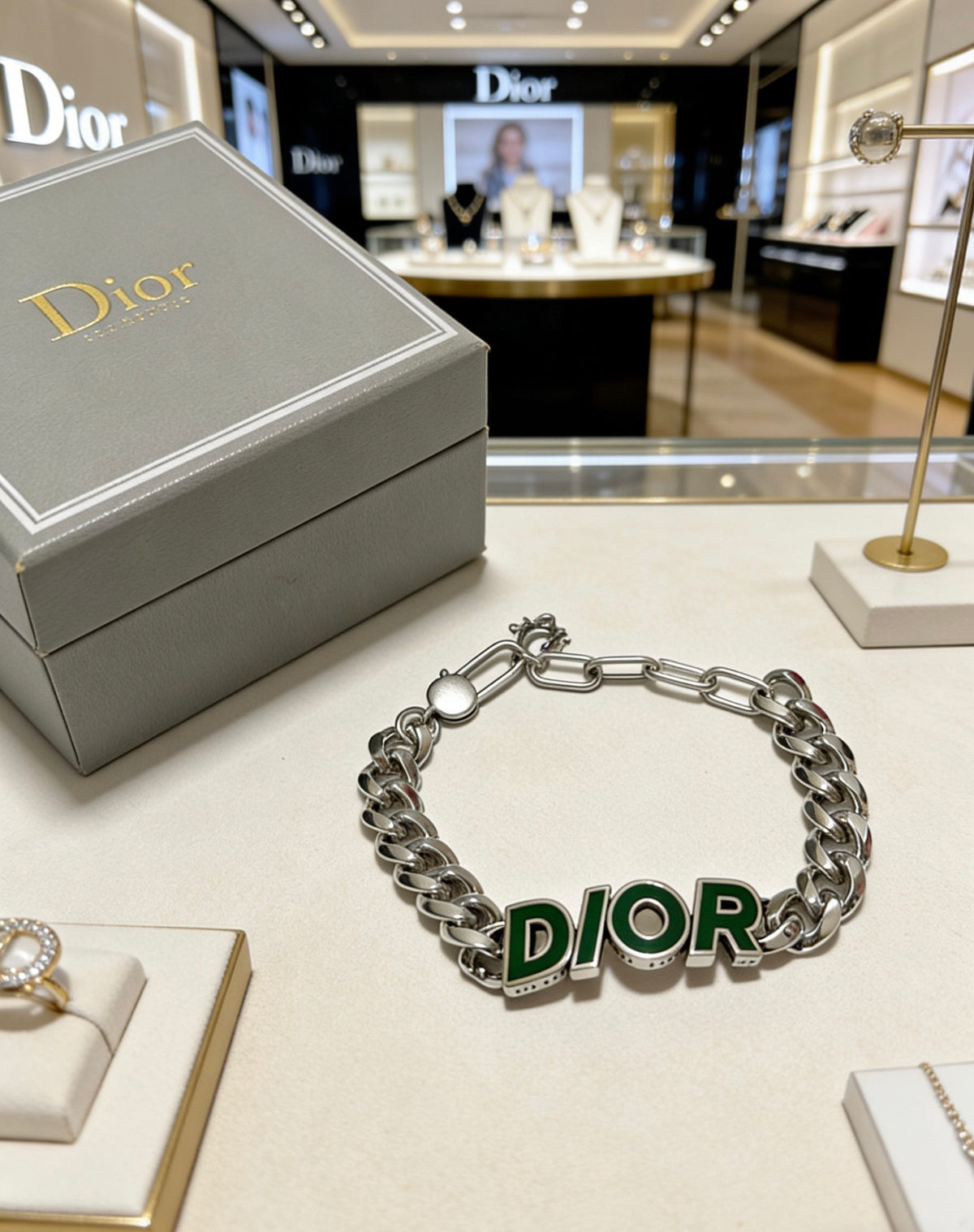 Dior Green Letter Chain Bracelet - product image 1