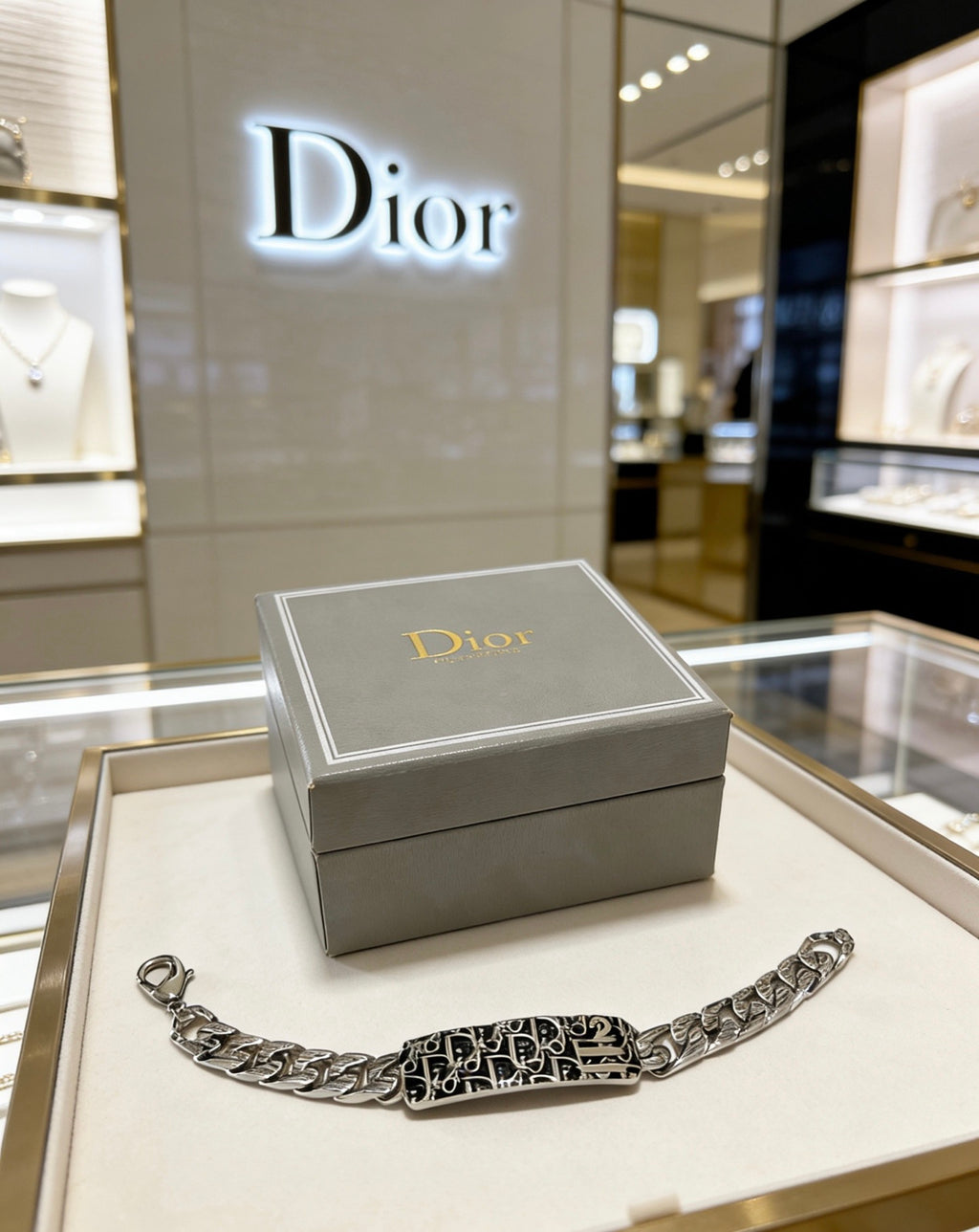 Dior Oval Plate Chain Bracelet - product image 1