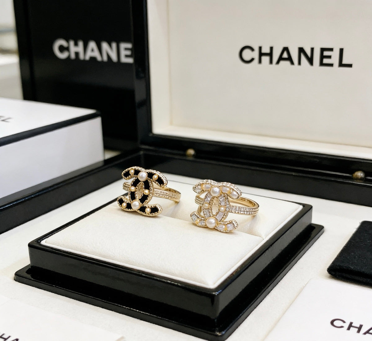 Chanel Pearl Ring - album image 5