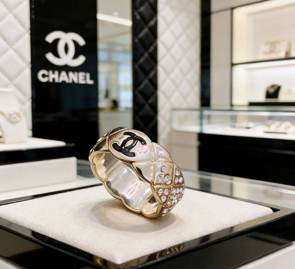 Chanel Pearl Ring - album image 7