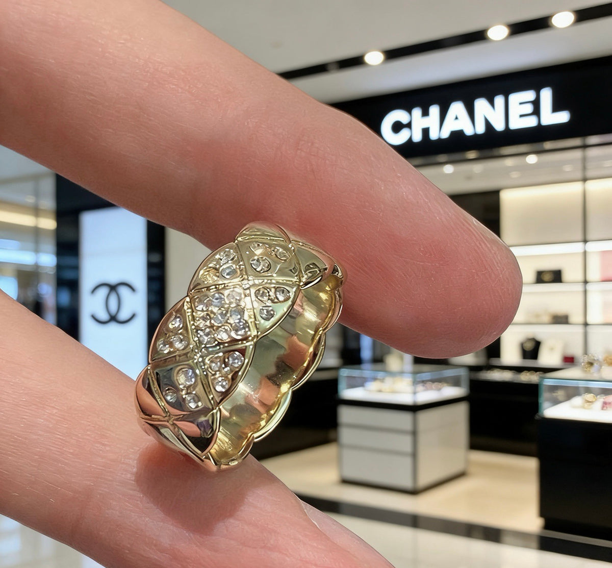 Chanel Pearl Ring - album image 4