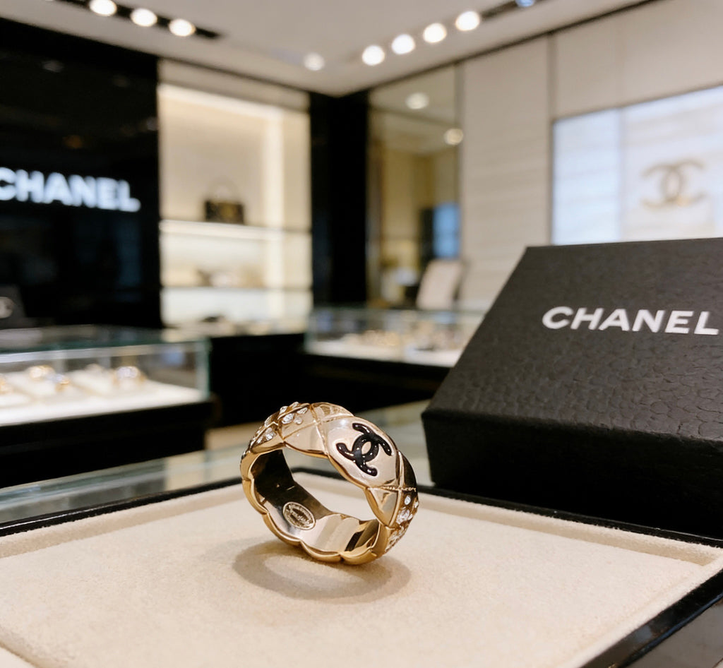 Chanel Pearl Ring - album image 2