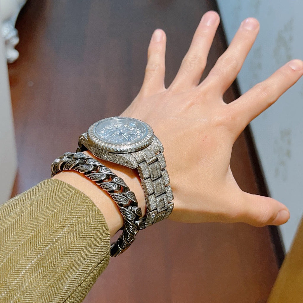 Gucci Silver-Tone Wide Grooved Cuban Link Bracelet - album image 7