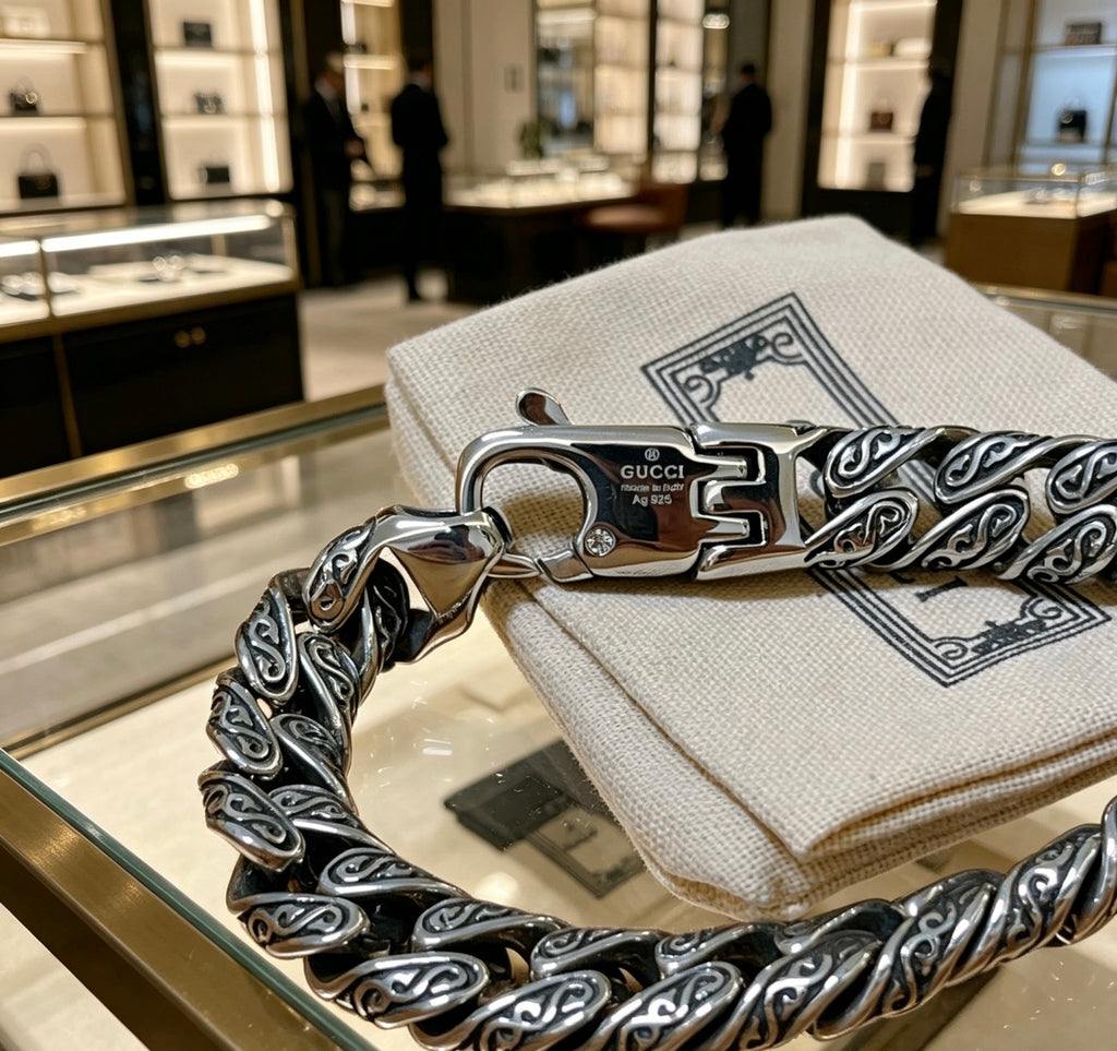 Gucci Silver-Tone Wide Grooved Cuban Link Bracelet - album image 9