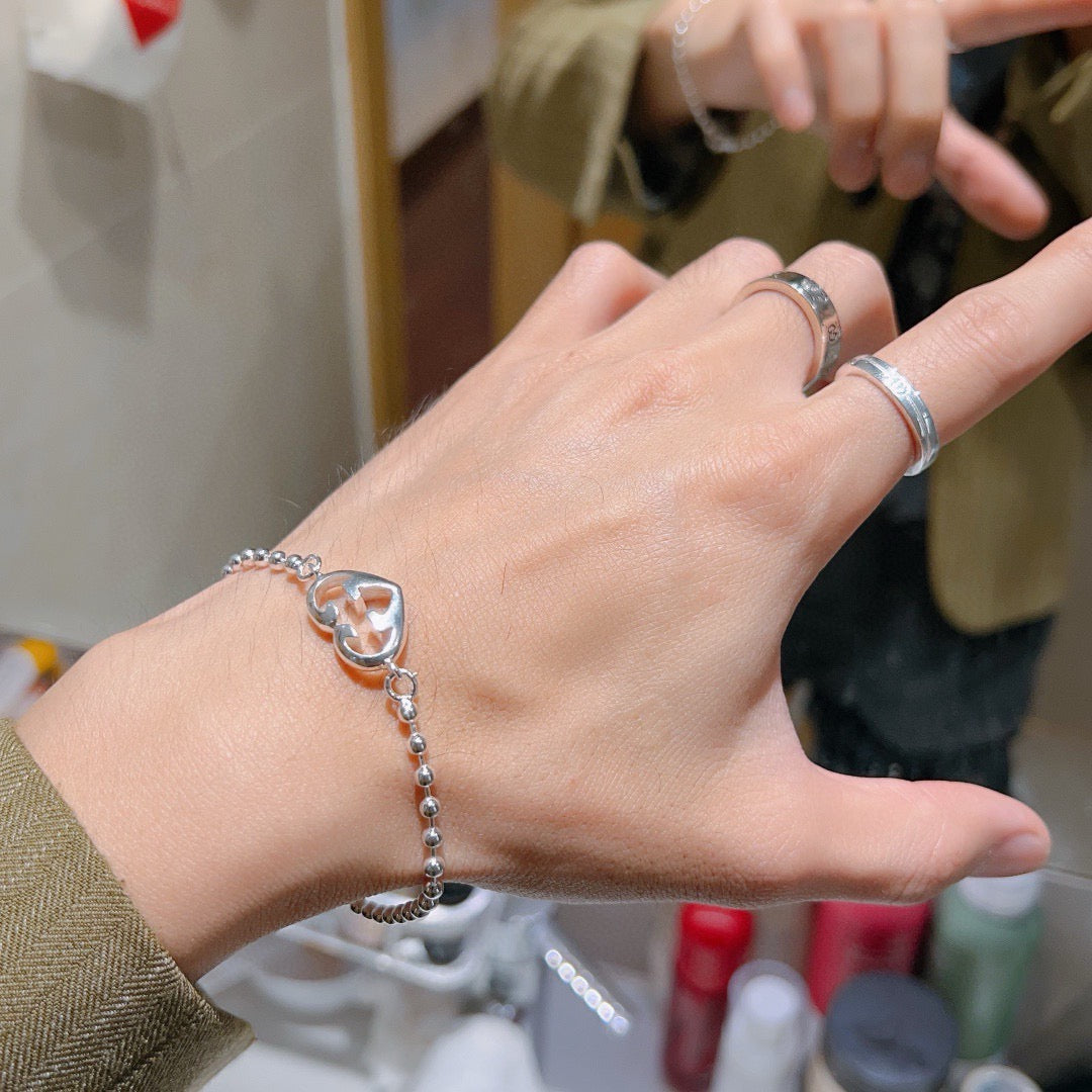 Gucci Silver-Tone Heart Charm Beaded Bracelet - album image 9