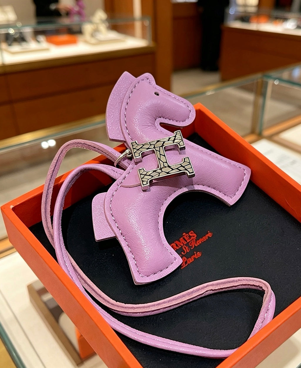 Hermès Lavender Leather Horse Bag Charm - album image 2