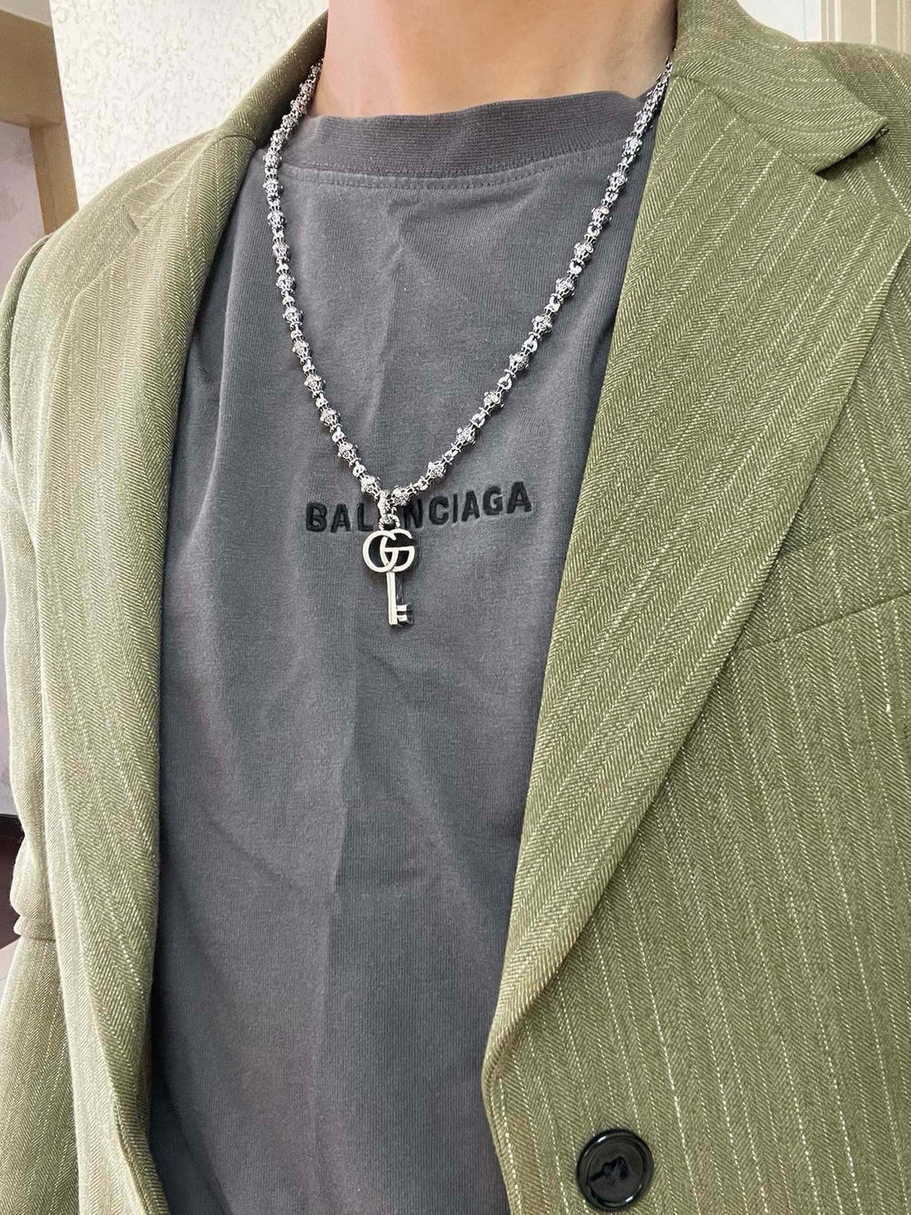 Gucci Anger Forest Interlocking G Key Pendant Antiqued Chain Necklace - album image 9
