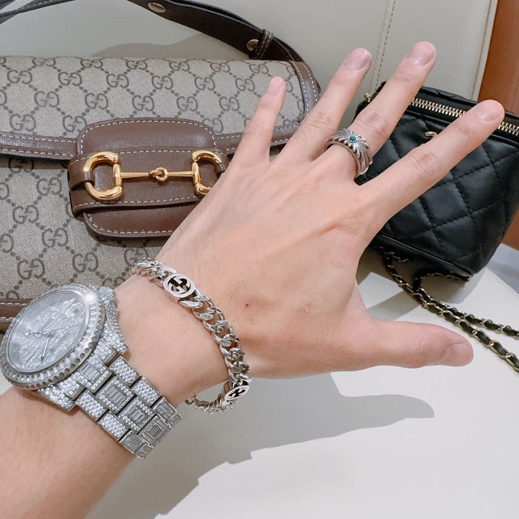 Gucci Silver-Tone Wide Woven Chain Bracelet - album image 3