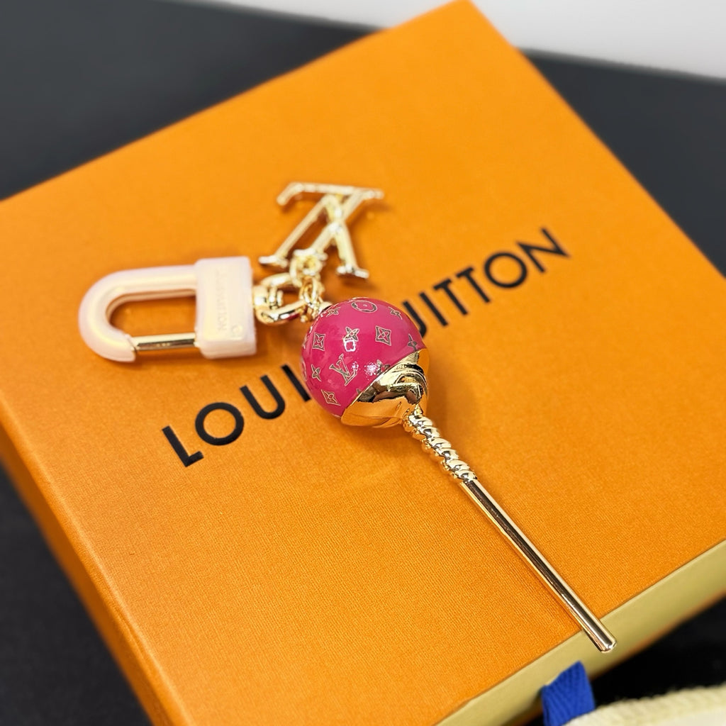 Louis Vuitton Multicolor Monogram LV Letter Keychain - album image 6