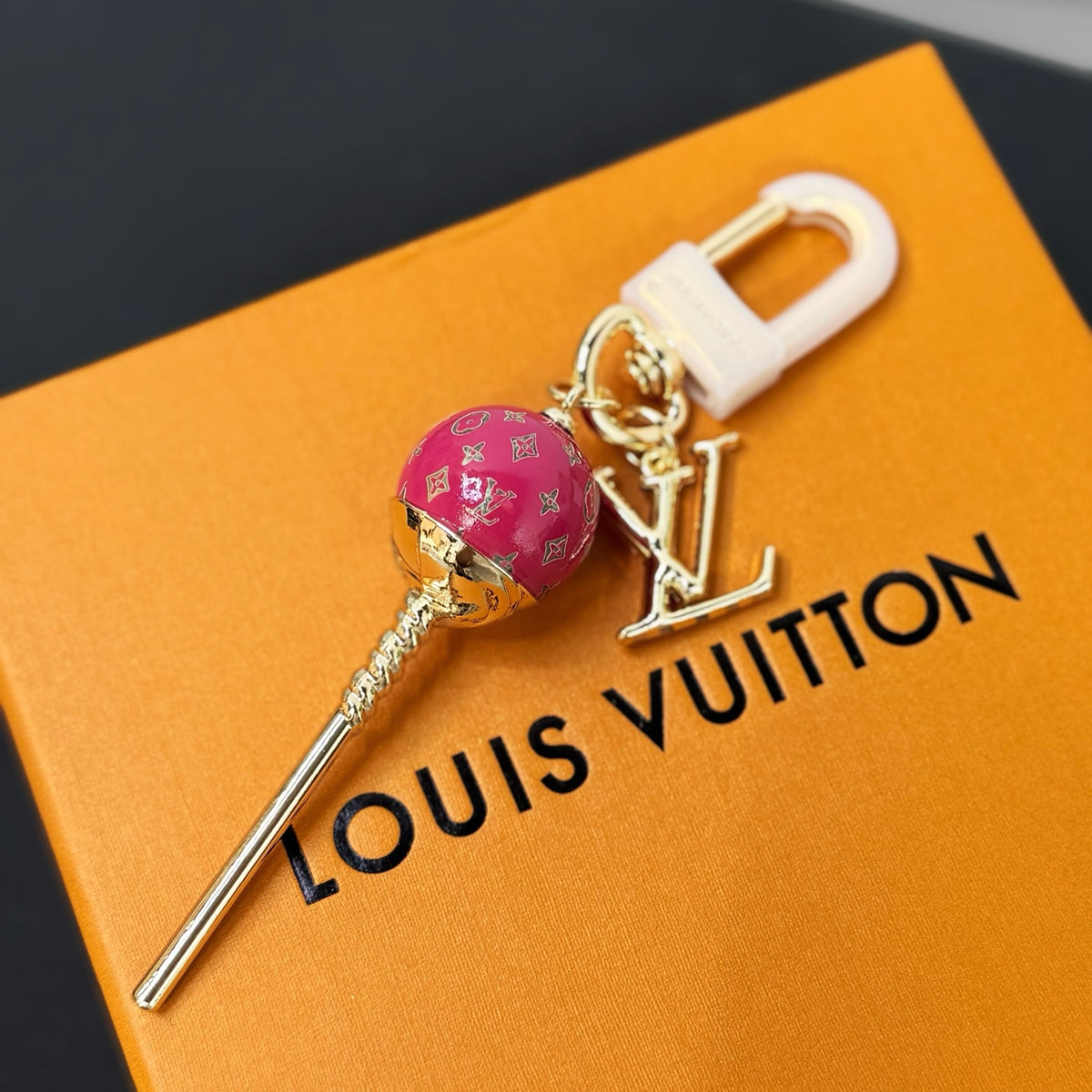 Louis Vuitton Multicolor Monogram LV Letter Keychain - album image 5