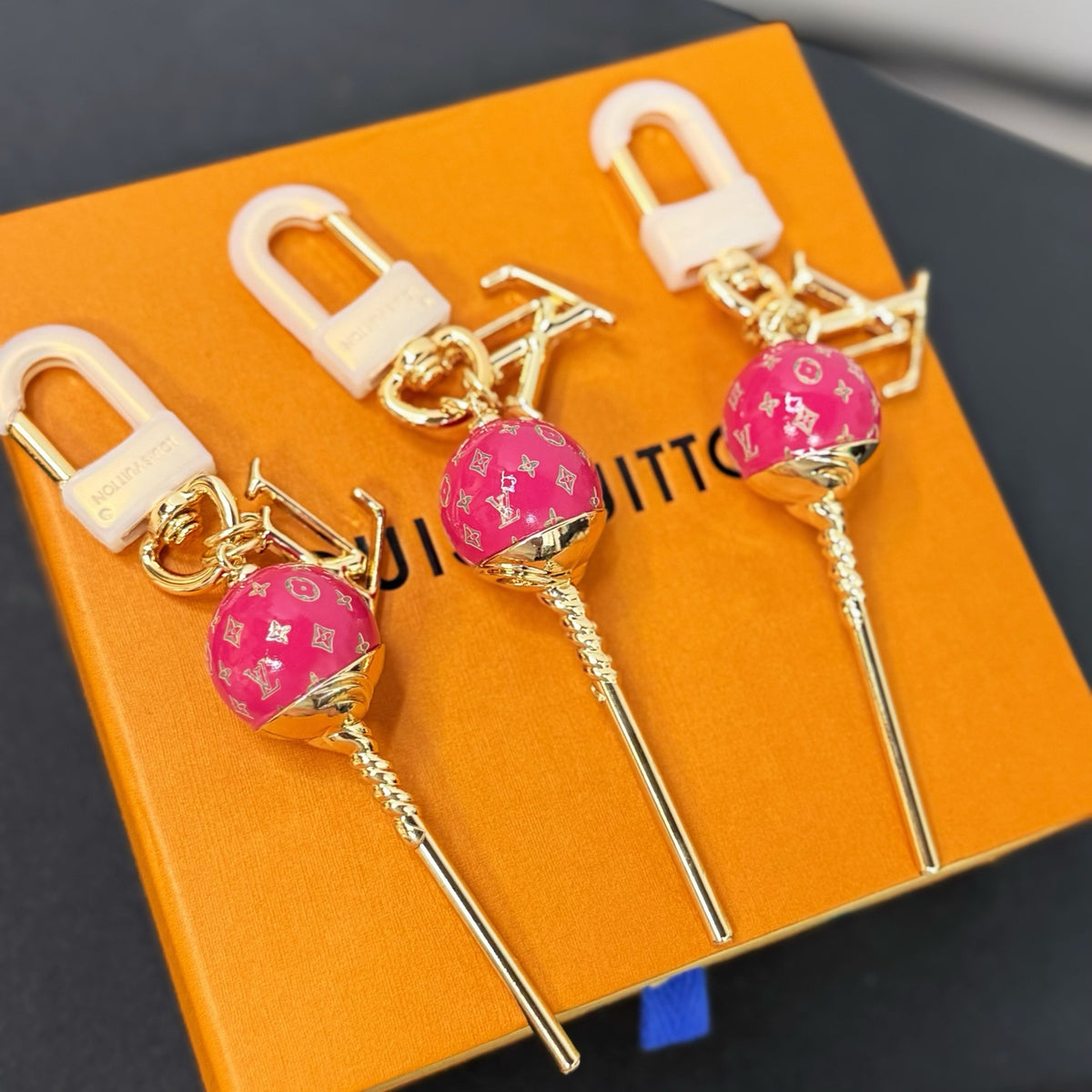 Louis Vuitton Multicolor Monogram LV Letter Keychain - album image 2