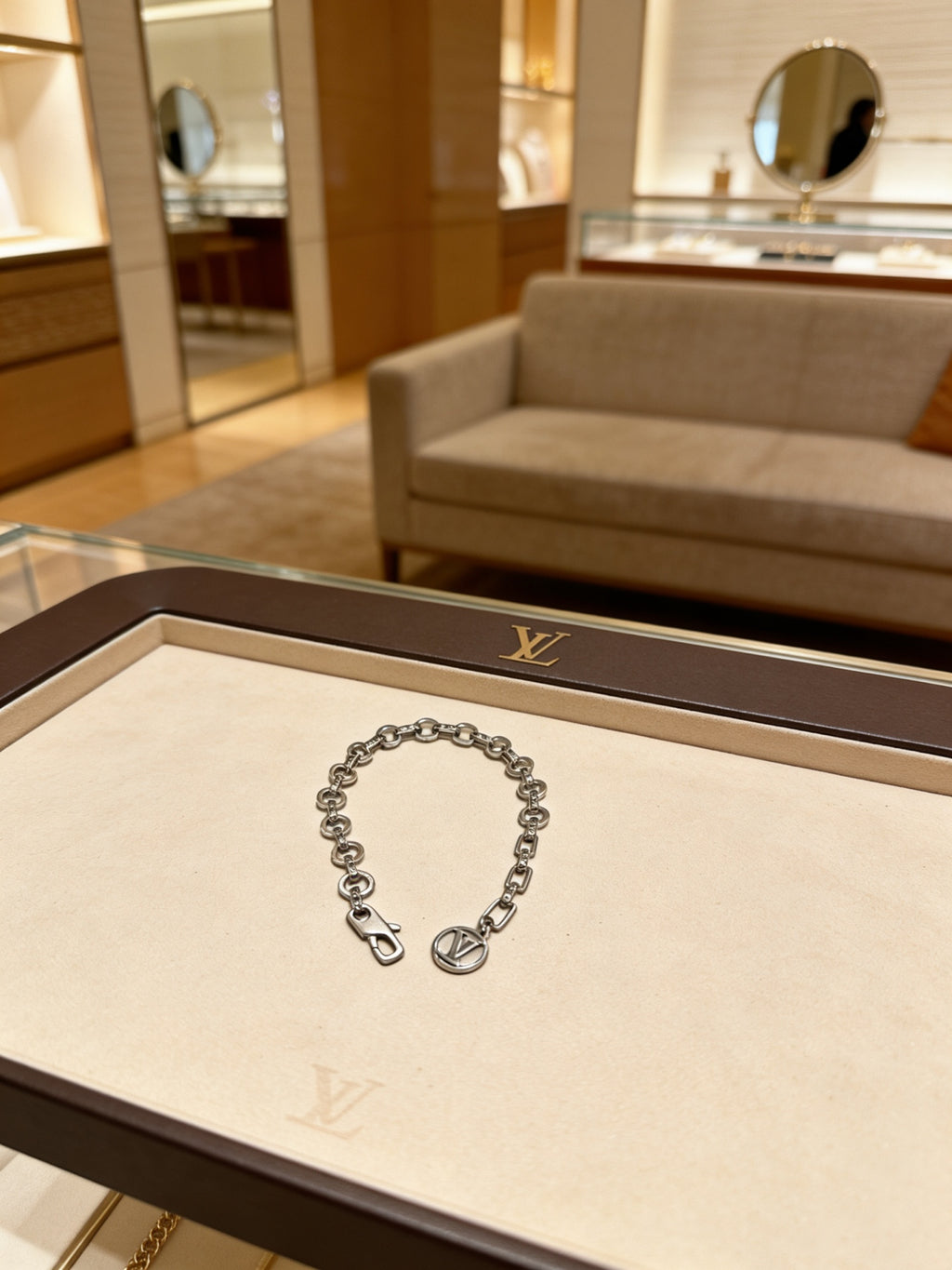 Louis Vuitton Silver-Tone Antiqued Cuban Link Chain Bracelet - album image 7