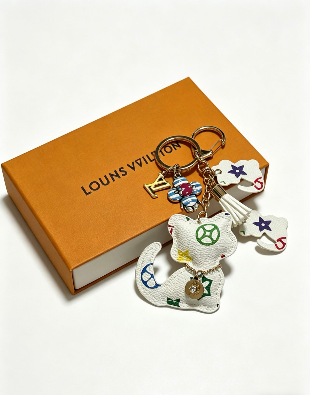 Louis Vuitton White Monogram Bear Keychain - album image 2