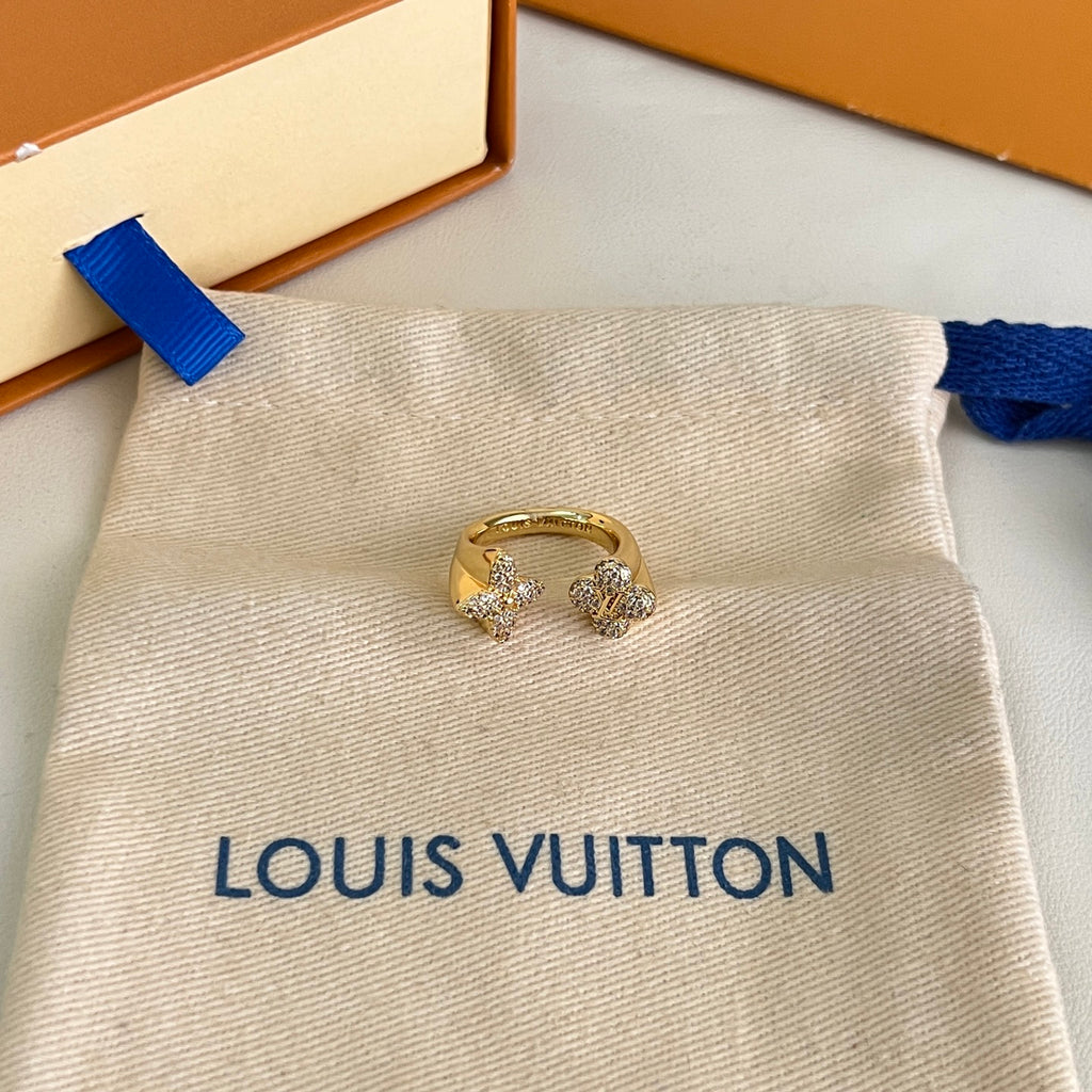Louis Vuitton Gold-Tone Circular Ring - album image 3