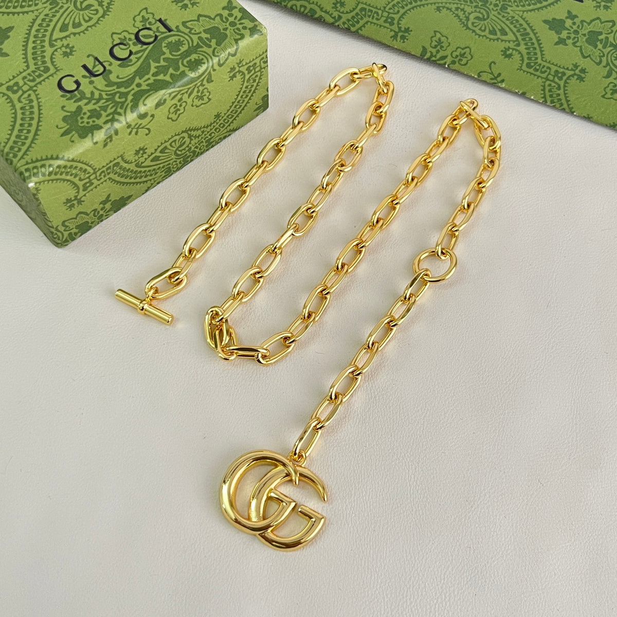 Gucci Gold-Tone Round Medallion Pendant Necklace - album image 4