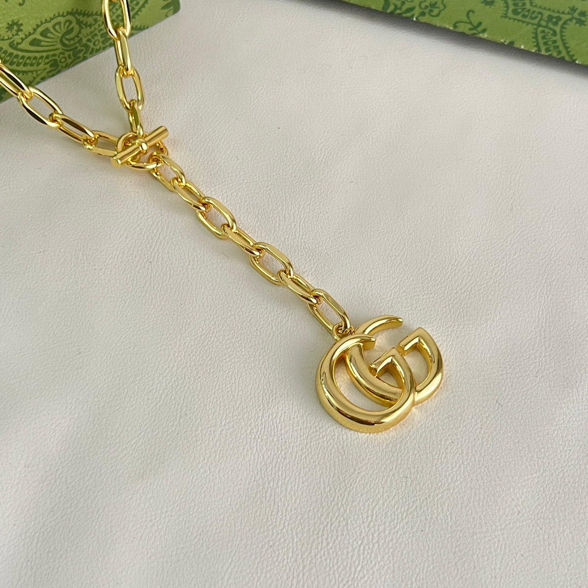 Gucci Gold-Tone Round Medallion Pendant Necklace - album image 5